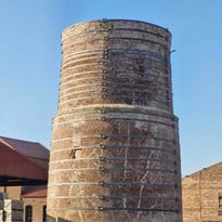 Exposition sur l'industrie sucrière et les agro-ressources dans les halles sucrières datant de 1829