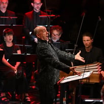 Scaramouche, Music-Hall et Salmigondis