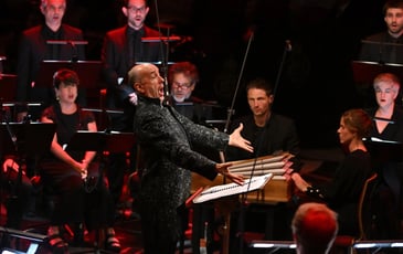Scaramouche, Music-Hall et Salmigondis