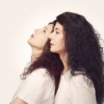 Quatre mains et deux pianos : au sommet avec les soeurs Labèque
