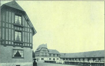 Visite 'Les secrets d'une écurie de courses à Chantilly'